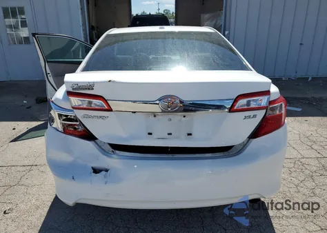 2012 Toyota Camry Base z USA, uszkodzony, nr VIN 4T4BF1FK1CR219294